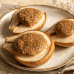 Birnen mit Mandelfüllung – ein feines Low-Carb-Dessert Birnen mit Mandelfüllung – ein feines Low-Carb-Dessert